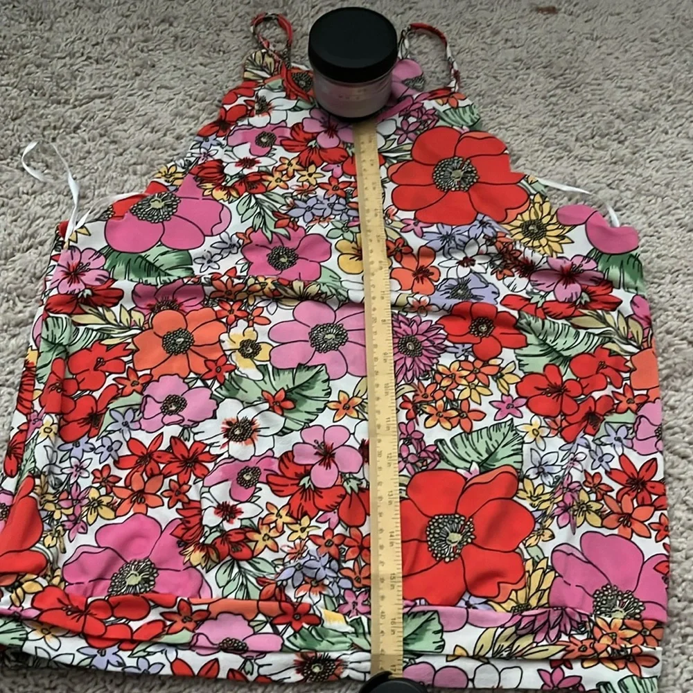 Floral Spring Ready Tank Top - Picture 9 of 9